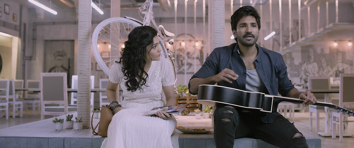 Neevevaro (2018) Hindi Dubbed Full Movie 480p - 720p